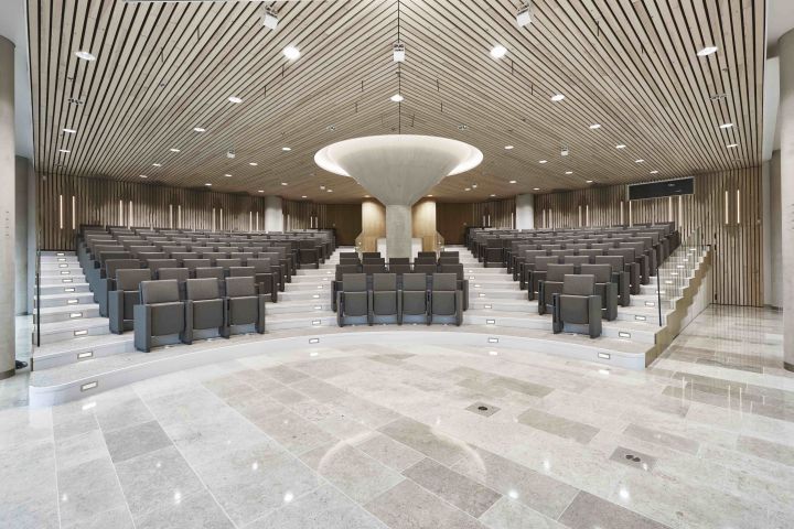 M+R Canon Venlo_0112472 kopie 2.jpg